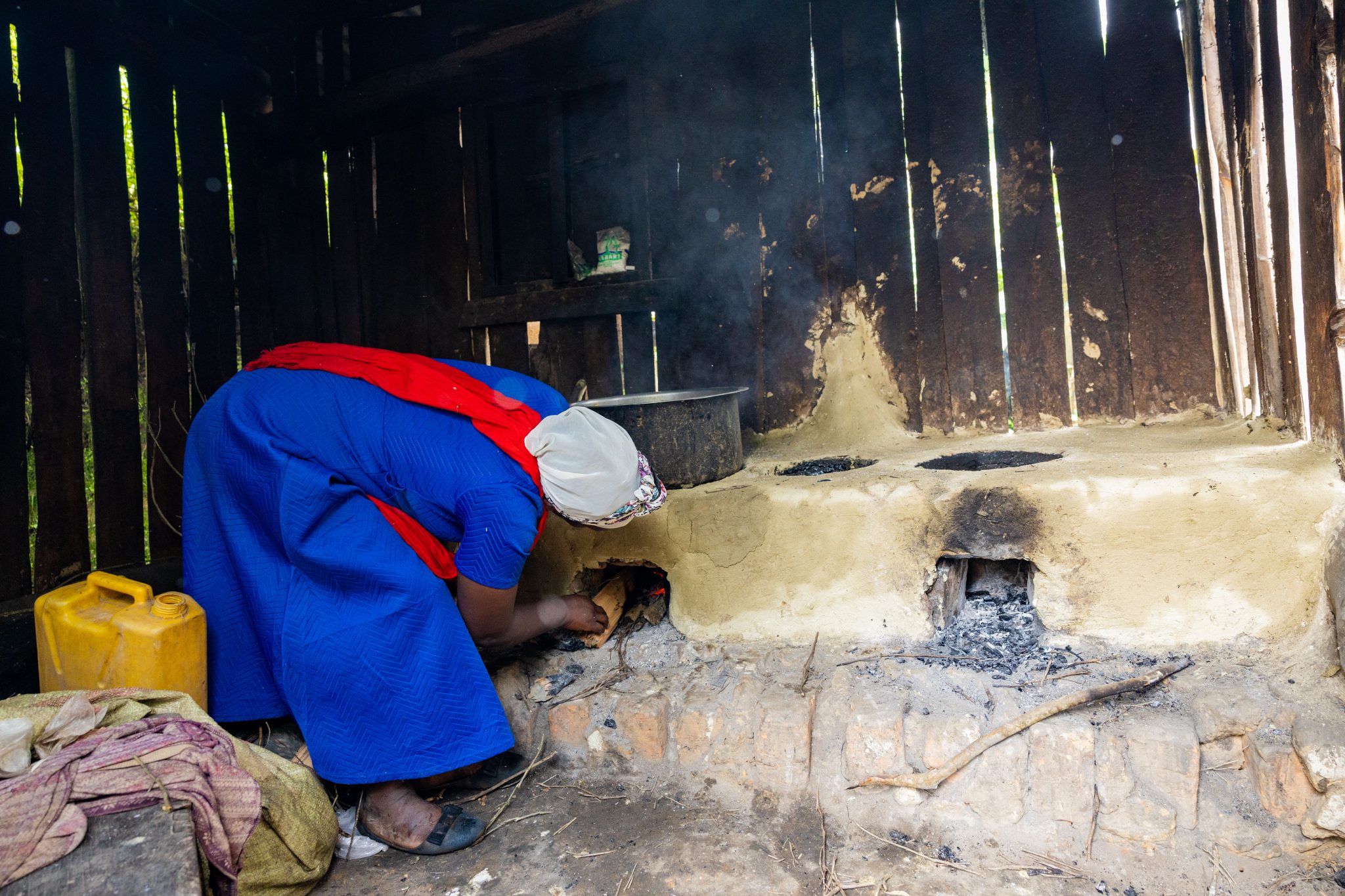 Domestic Energy Saving Cook Stoves – Saving Forests and Lives ...